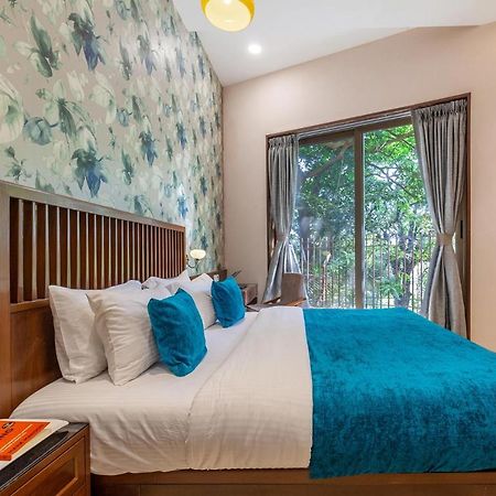 The Blue Horizon By Stayvista - Featuring A Beach-View Villa With A Swimming Pool, Indoor Games, And A Relaxing Balcony Alībāg Ngoại thất bức ảnh