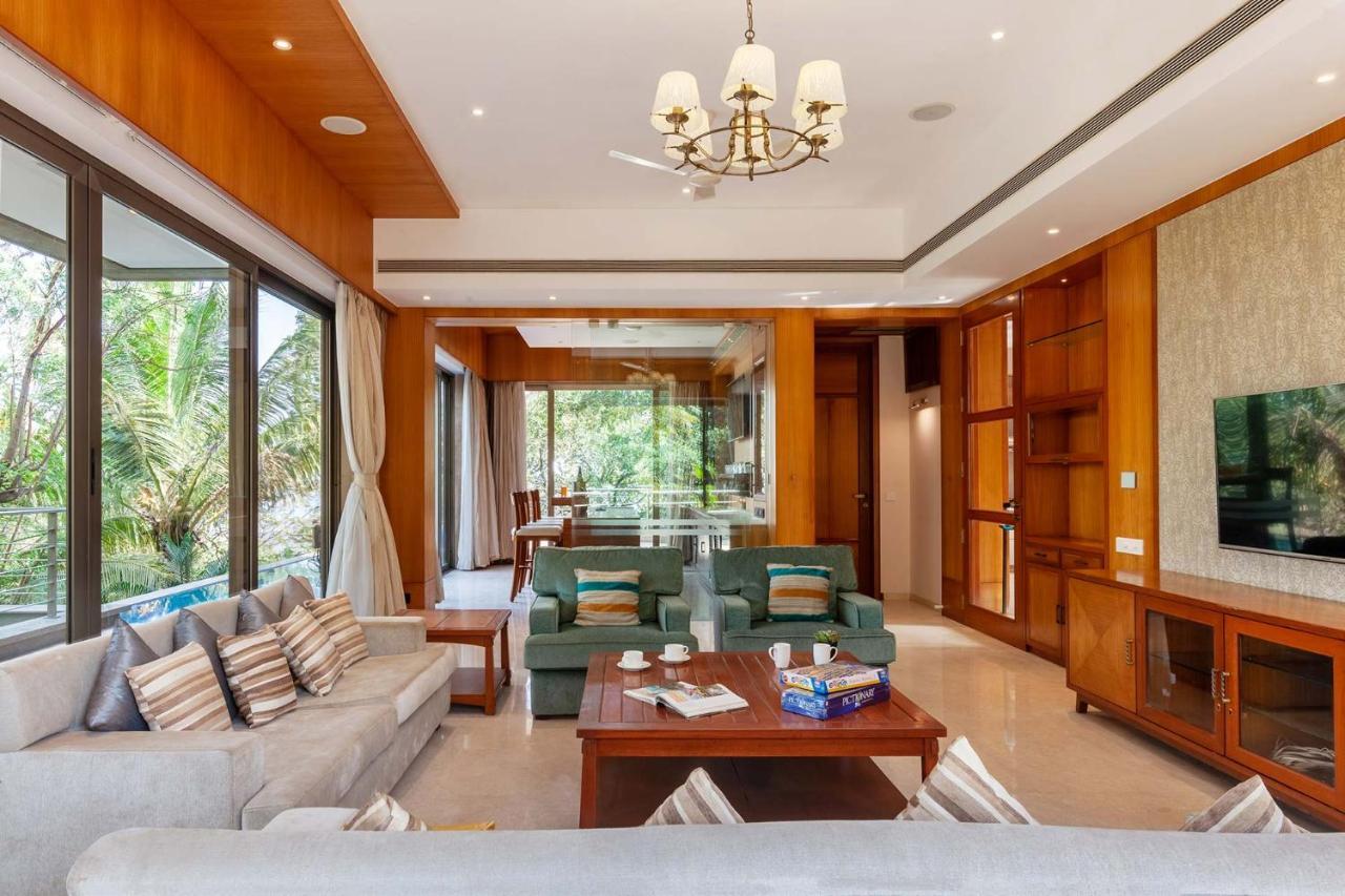The Blue Horizon By Stayvista - Featuring A Beach-View Villa With A Swimming Pool, Indoor Games, And A Relaxing Balcony Alībāg Ngoại thất bức ảnh
