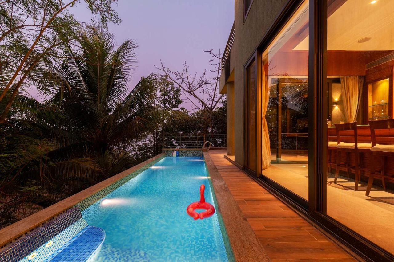 The Blue Horizon By Stayvista - Featuring A Beach-View Villa With A Swimming Pool, Indoor Games, And A Relaxing Balcony Alībāg Ngoại thất bức ảnh