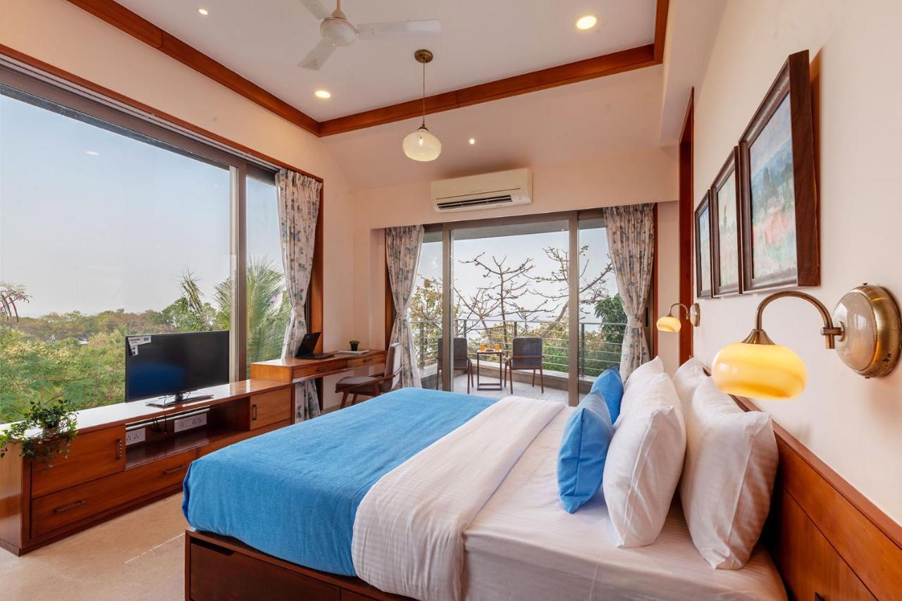 The Blue Horizon By Stayvista - Featuring A Beach-View Villa With A Swimming Pool, Indoor Games, And A Relaxing Balcony Alībāg Ngoại thất bức ảnh